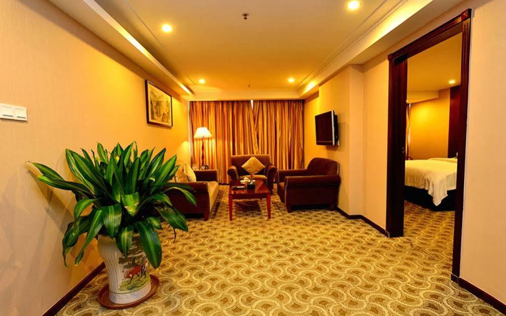 Shanshui Fashion Hotel Paifang Park Чжаоцин Екстериор снимка